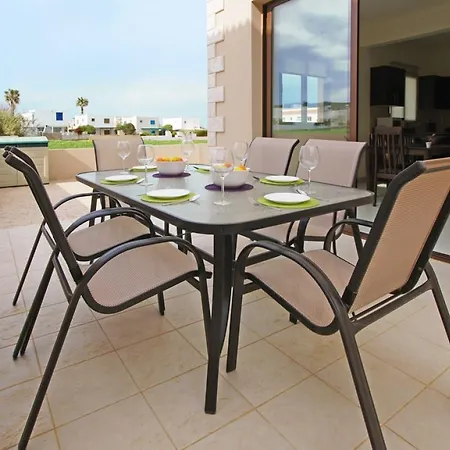 Damara Villa *