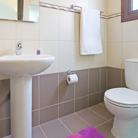 Damara *